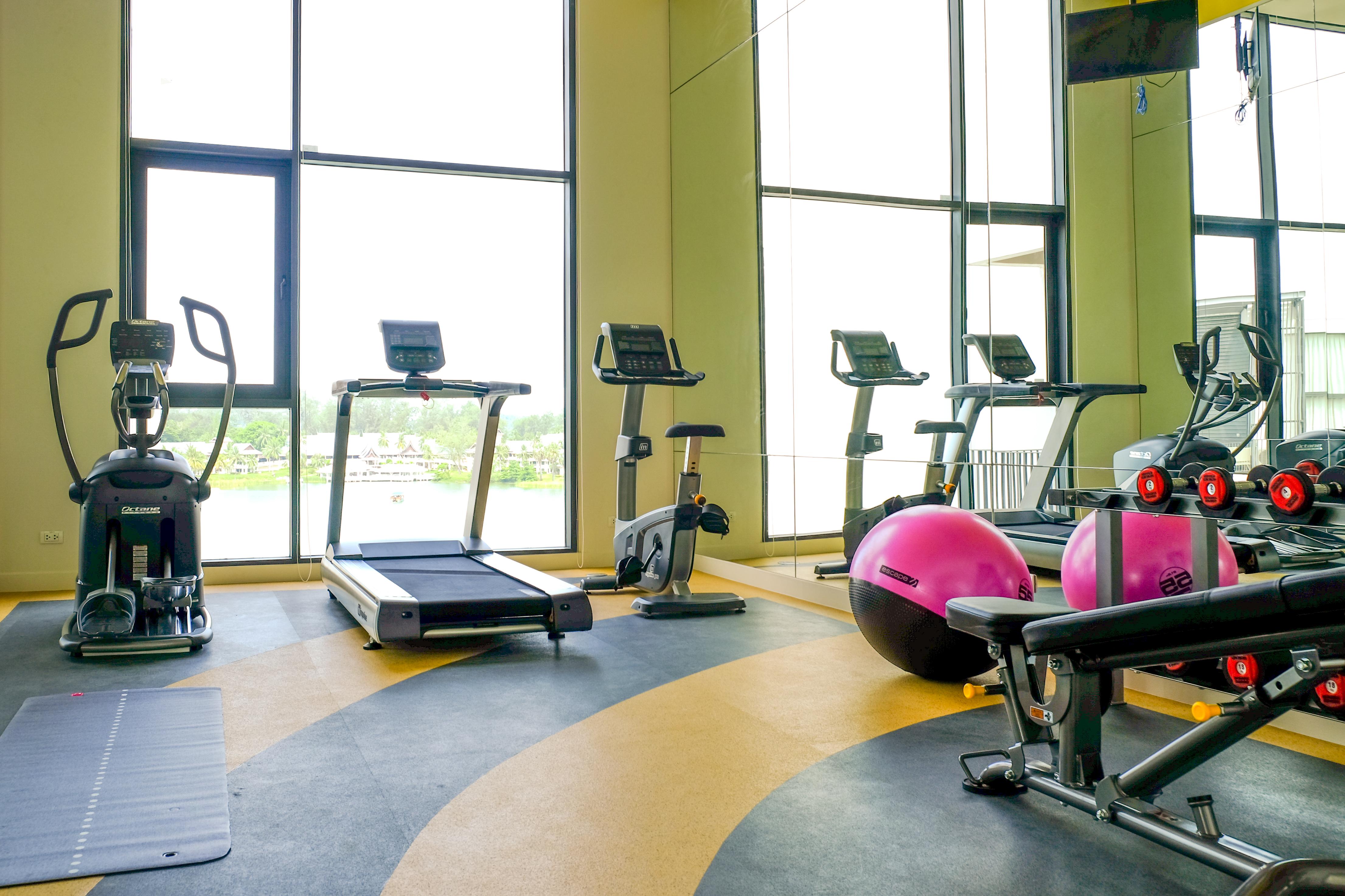 Cassia Phuket, Part Of Banyan Group Bang Tao Beach (Phuket) Exteriör bild A gym in a hotel